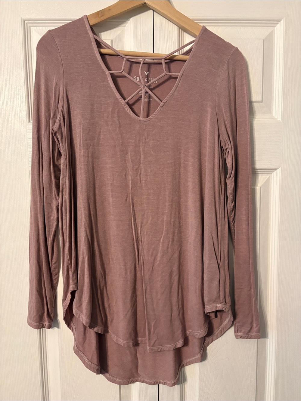 American Eagle Women's Mauve Long-Sleeve Crisscross Top
